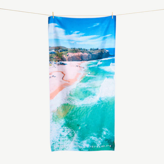 Redhead Rips Beach Towel