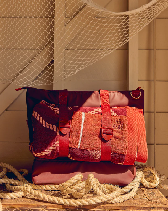 Keepsakes Adventure Bag